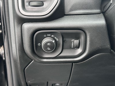 2026 RAM Ram 2500 RAM 2500 BLACK EXPRESS CREW CAB 4X4 6'4' BOX