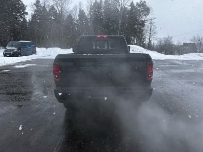 2026 RAM Ram 2500 RAM 2500 BLACK EXPRESS CREW CAB 4X4 6'4' BOX