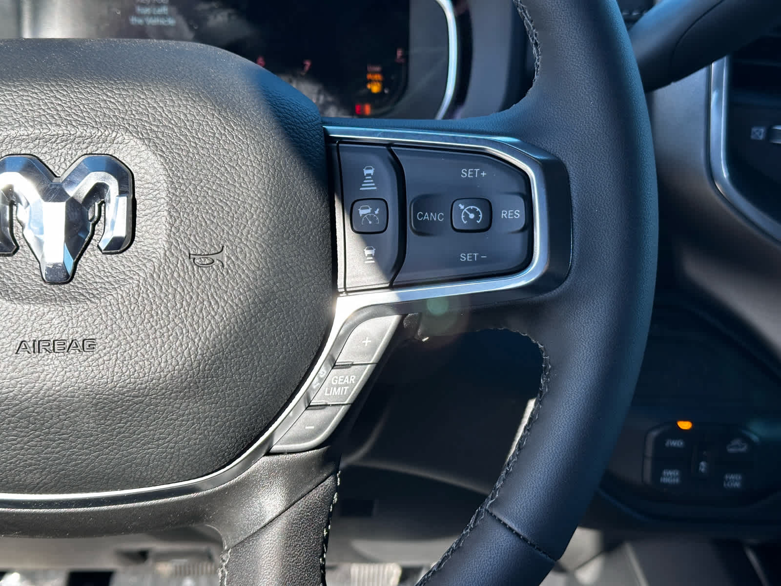 2026 RAM Ram 2500 RAM 2500 LARAMIE CREW CAB 4X4 6'4' BOX