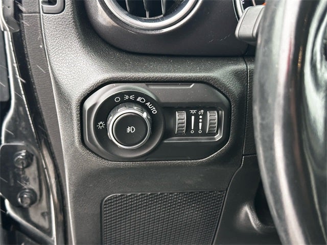 2021 Jeep Wrangler Unlimited Sahara Altitude 4x4