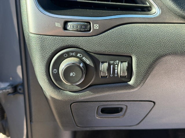2021 Jeep Cherokee Latitude Plus 4x4