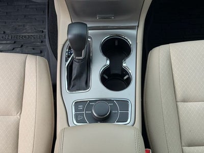 2019 Jeep Grand Cherokee Laredo E 4x4