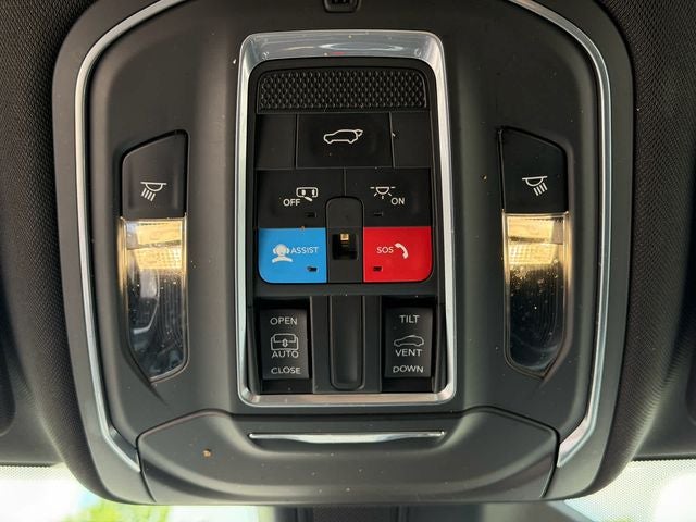 2023 Jeep Grand Cherokee Altitude 4x4