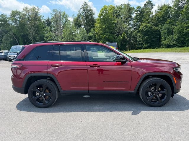 2023 Jeep Grand Cherokee Altitude 4x4