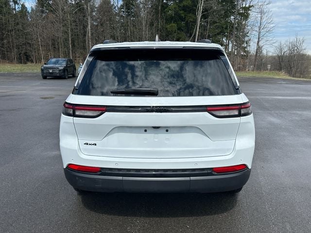 2025 Jeep Grand Cherokee Altitude 4x4