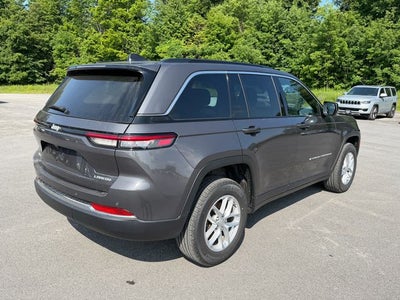 2024 Jeep Grand Cherokee Laredo X 4x4