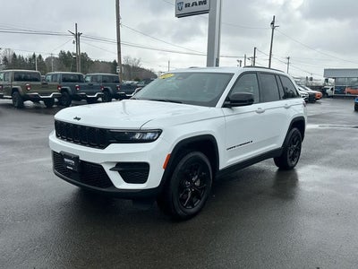 2025 Jeep Grand Cherokee Altitude 4x4