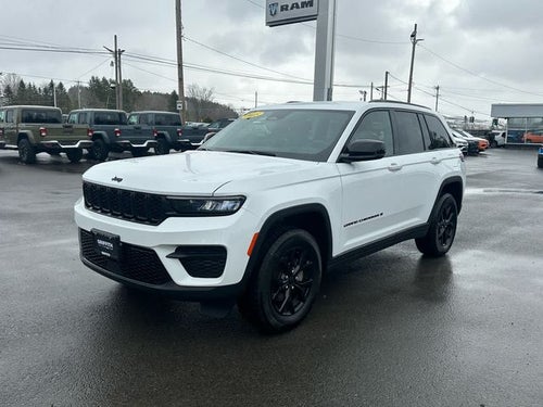 2025 Jeep Grand Cherokee Altitude 4x4