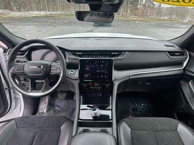 2025 Jeep Grand Cherokee Altitude 4x4