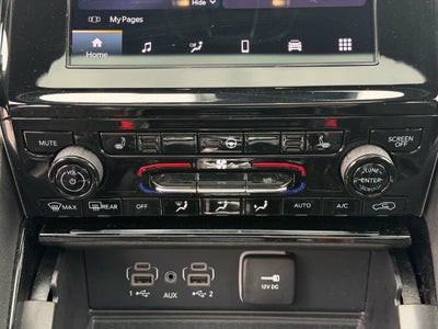 2023 Jeep Grand Cherokee L Altitude 4x4