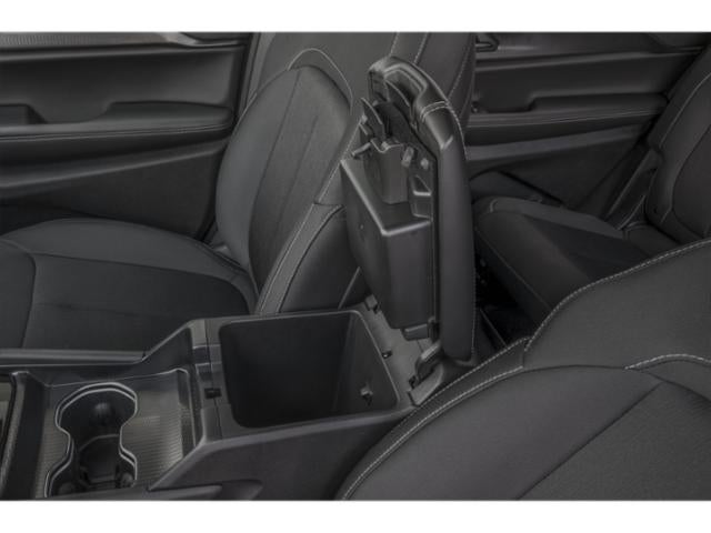 2025 Jeep Grand Cherokee L Altitude 4x4