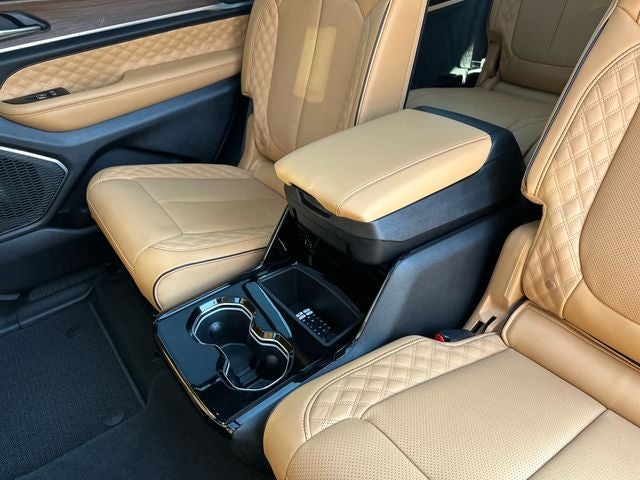 2025 Jeep Grand Cherokee L Summit 4x4