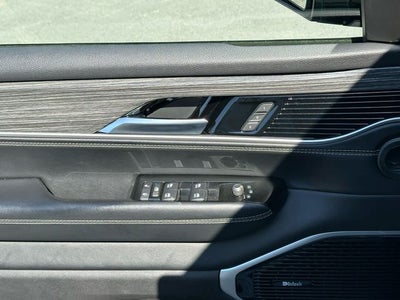 2022 Jeep Wagoneer Series III 4x4