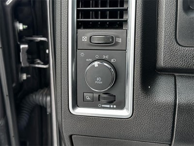 2022 RAM 1500 Classic Warlock Quad Cab 4x4 6'4' Box