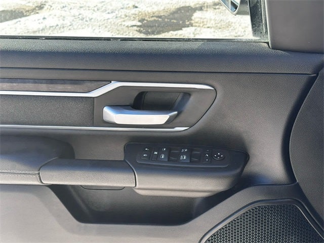 2022 RAM 1500 Big Horn Quad Cab 4x4 6'4' Box