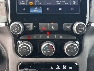 2025 RAM 1500 Big Horn Crew Cab 4x4 5'7' Box