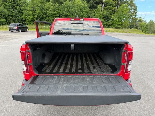 2020 RAM 1500 Big Horn Crew Cab 4x4 5'7' Box