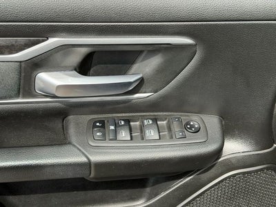 2021 RAM 1500 Big Horn Crew Cab 4x4 5'7' Box