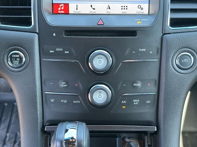 2018 Ford Taurus SEL