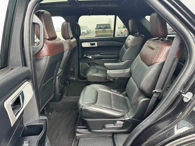 2022 Ford Explorer Platinum