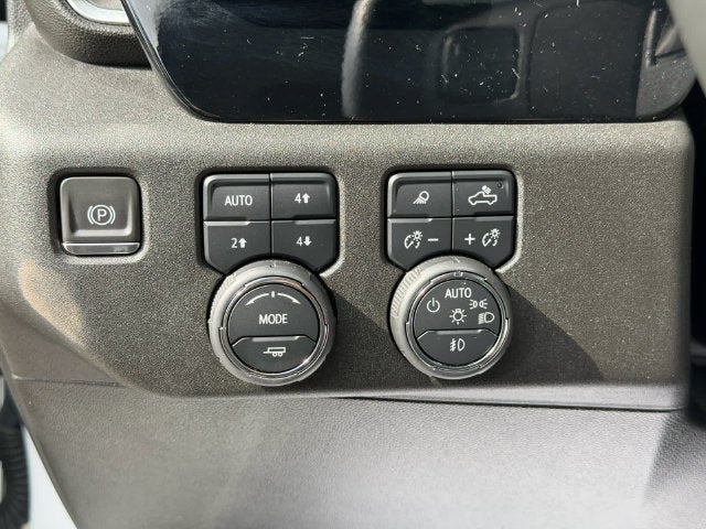 2024 Chevrolet Silverado 2500HD 4WD Crew Cab Standard Bed LTZ