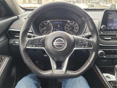 2022 Nissan Altima SR FWD