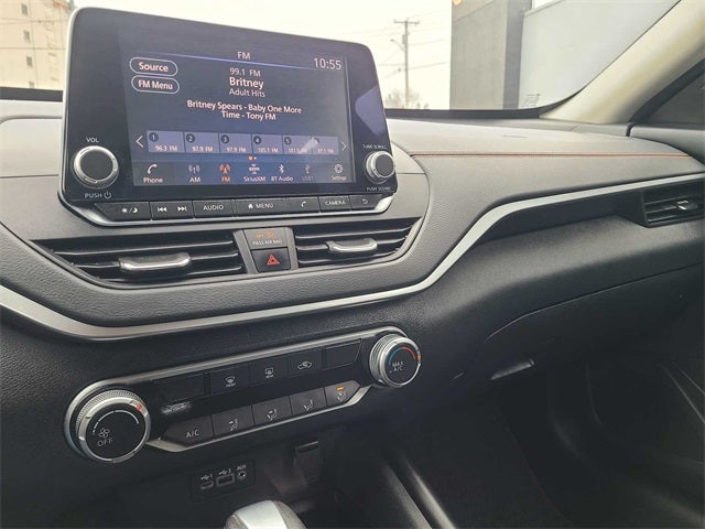 2022 Nissan Altima SR FWD