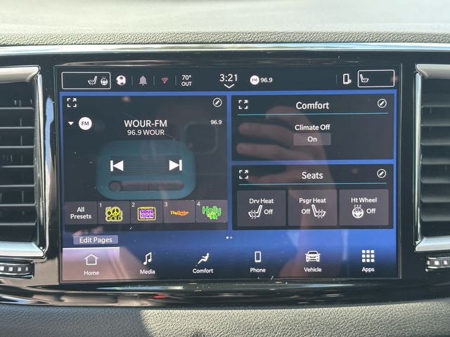 2025 Chrysler Pacifica Select