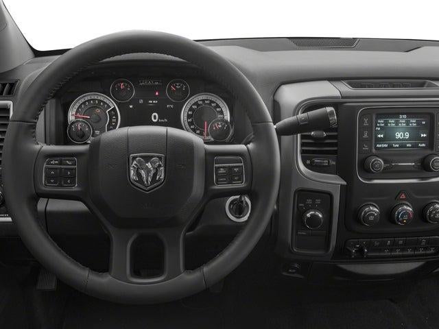 2017 RAM 3500 Big Horn Crew Cab 4x4 6'4' Box