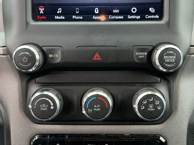 2021 RAM 2500 Tradesman Crew Cab 4x4 6'4' Box