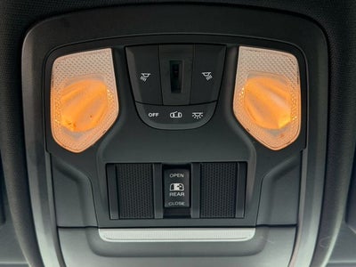 2021 RAM 2500 Tradesman Crew Cab 4x4 6'4' Box