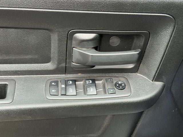 2021 RAM 2500 Tradesman Crew Cab 4x4 6'4' Box