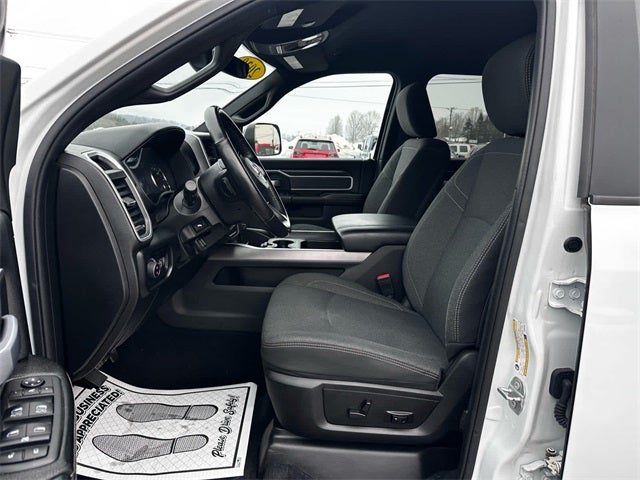 2020 RAM 2500 Big Horn Crew Cab 4X4 6'4' Box