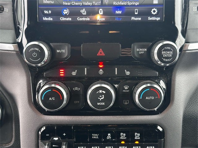 2019 RAM 2500 Big Horn Crew Cab 4x4 6'4' Box