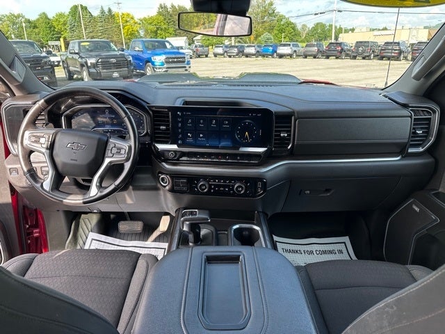 2022 Chevrolet Silverado 1500 4WD Crew Cab Short Bed LT Trail Boss