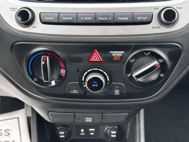 2019 Hyundai Accent SE