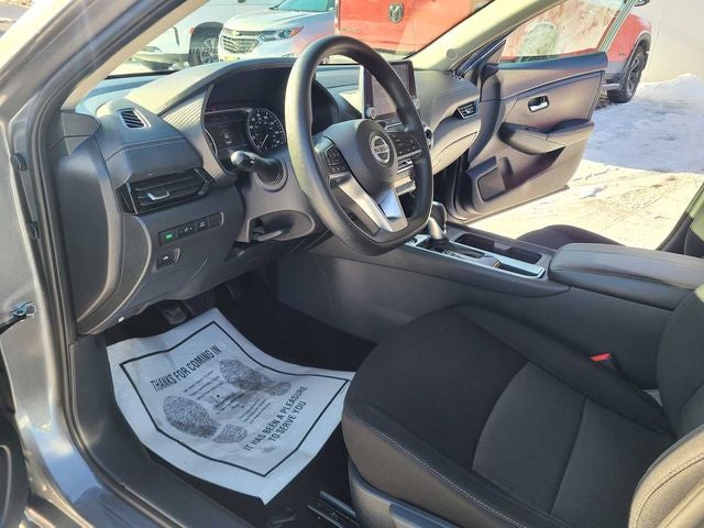 2023 Nissan Sentra SV Xtronic CVT