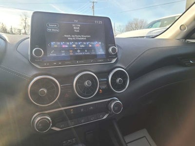 2023 Nissan Sentra SV Xtronic CVT