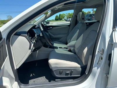 2022 Volkswagen Jetta 1.5T SE