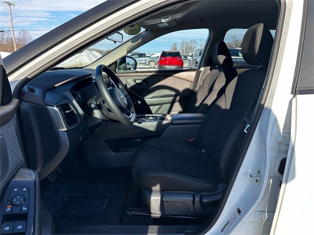 2023 Nissan Rogue S Intelligent AWD