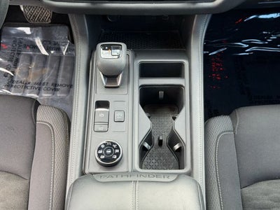 2024 Nissan Pathfinder S 4WD