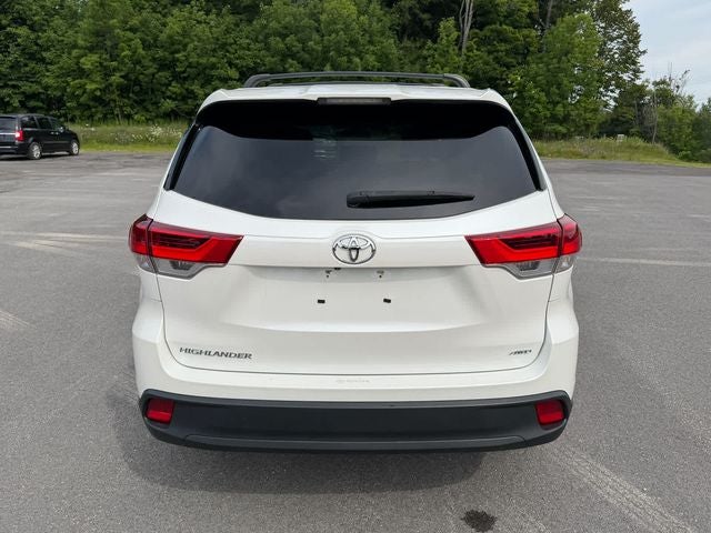 2019 Toyota Highlander LE