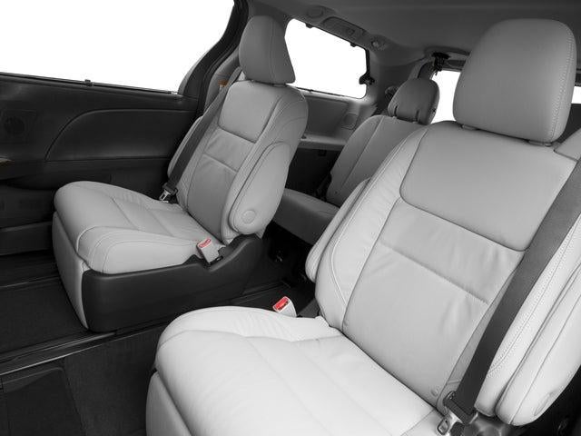 2017 Toyota Sienna XLE 7 Passenger