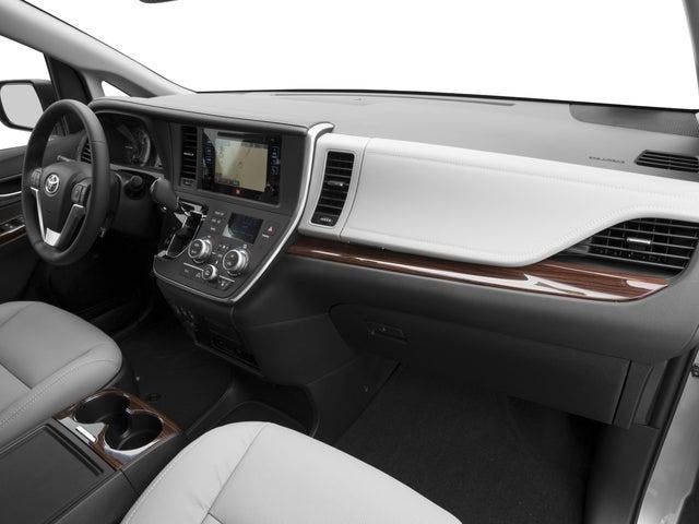 2017 Toyota Sienna XLE 7 Passenger