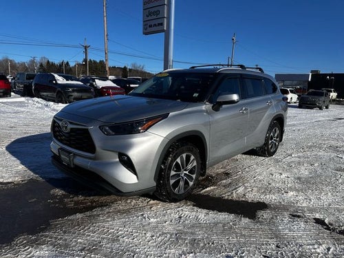 2022 Toyota Highlander XLE
