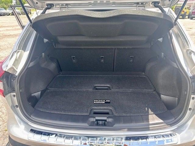 2022 Nissan Rogue Sport SV AWD Xtronic CVT