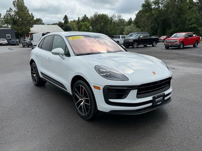 2022 Porsche Macan S