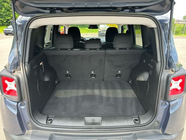 2023 Jeep Renegade Latitude 4x4