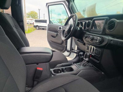 2022 Jeep Wrangler Sport S