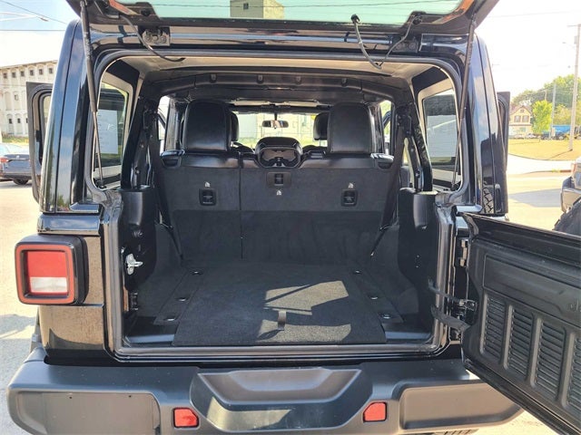 2021 Jeep Wrangler Unlimited Sahara Altitude